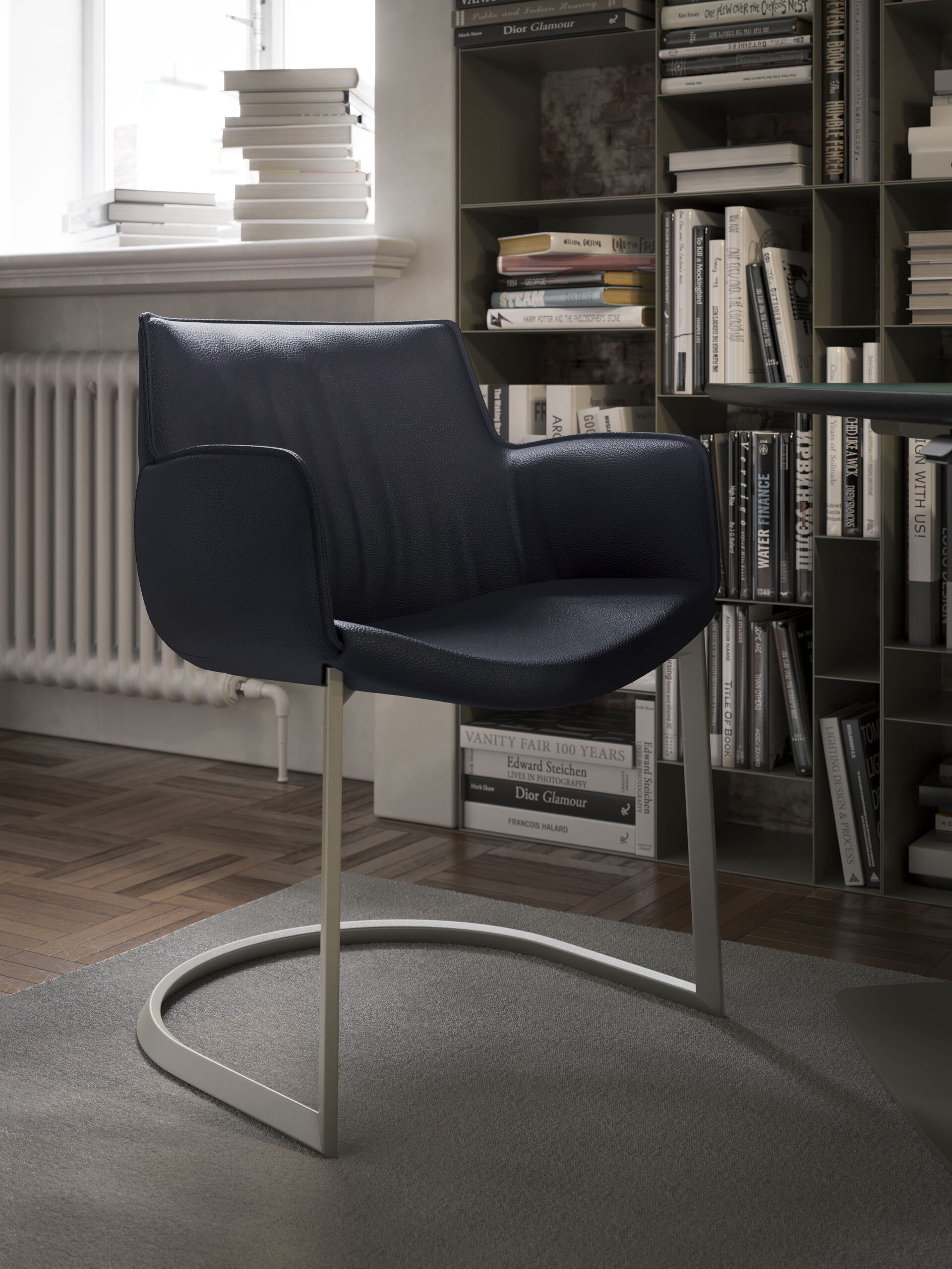 Sedia Rhonda Cantilever di Cattelan Italia con telaio in acciaio in un soggiorno
