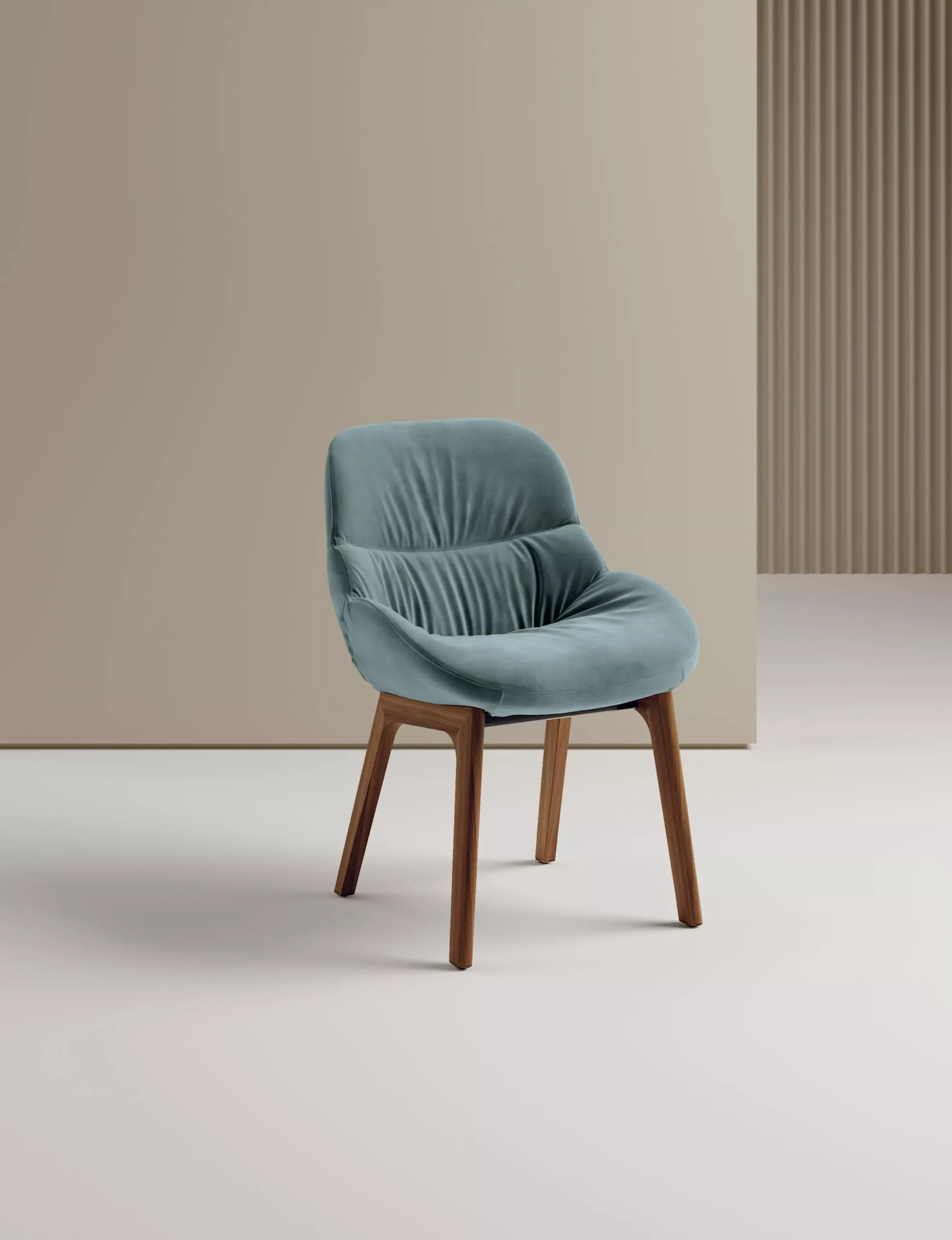 Sedia Bontempi Amelie con scocca imbottita verde acqua e gambe in legno